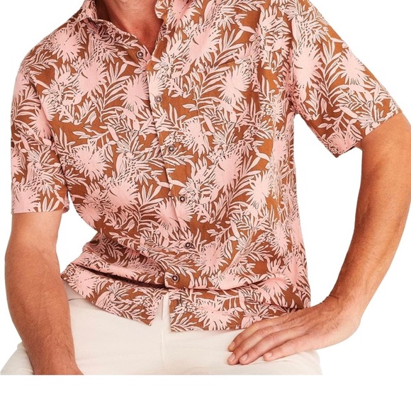 Linen Johnnie-O Hangin’ Out Shirt - Picture 2 of 9